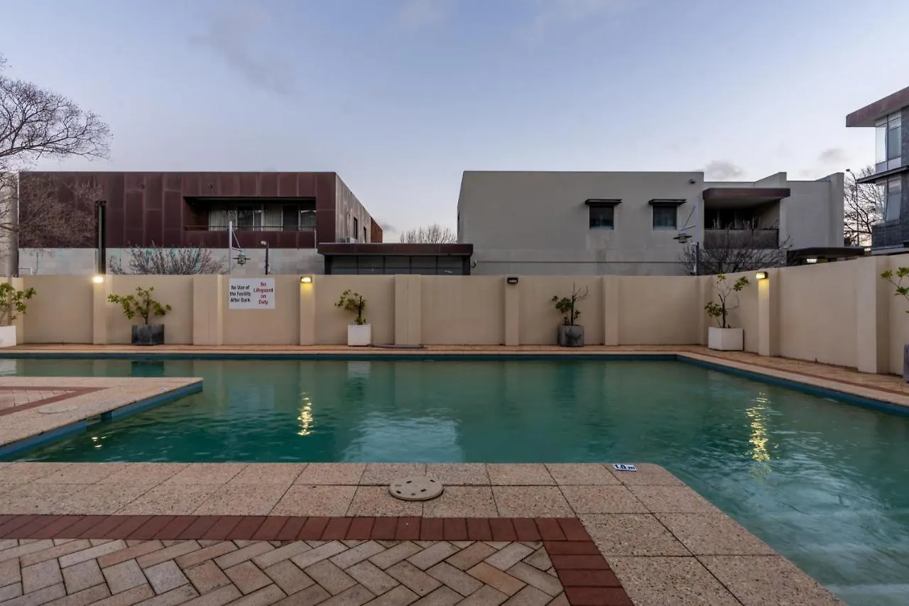 Riverside Panorama Suite Spectacular City Living パース