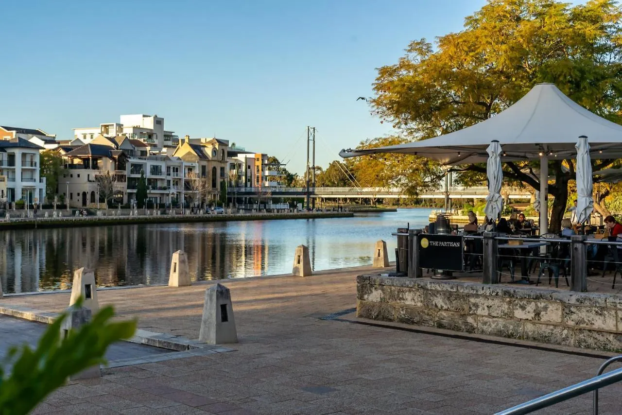Riverside Panorama Suite Spectacular City Living パース 0*,